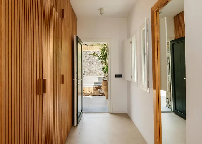 Mykonos Drops Hotell 3*